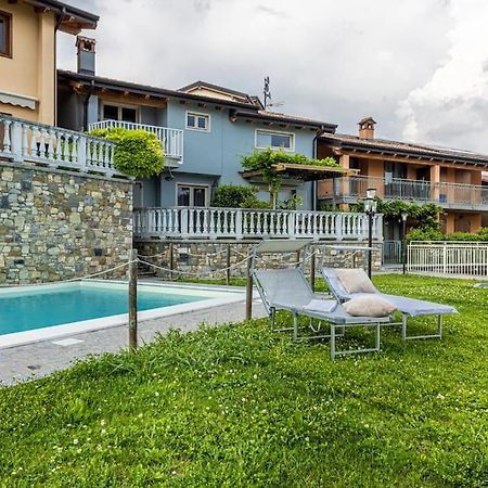 La Dolce Vita - Vista Lago E Piscina Parzanica Екстер'єр фото