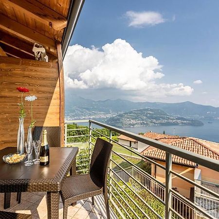 La Dolce Vita - Vista Lago E Piscina Parzanica Екстер'єр фото