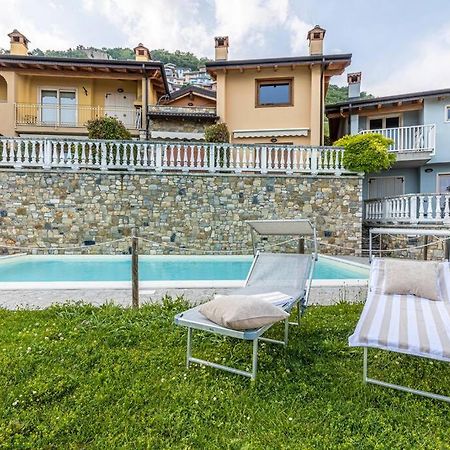 La Dolce Vita - Vista Lago E Piscina Parzanica Екстер'єр фото